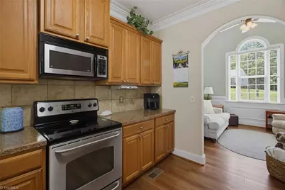 364 Morning Side Drive, Winston-Salem, NC 27107 - Photo 11