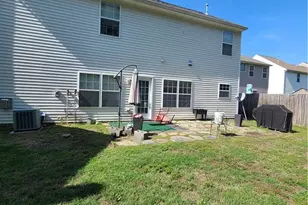895 Jennifer Ln, High Point, NC 27265 - Photo 15