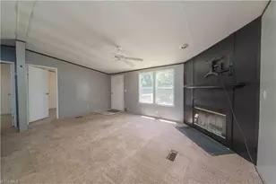 4355 Rolling Hill Dr, Tobaccoville, NC 27050 - Photo 5