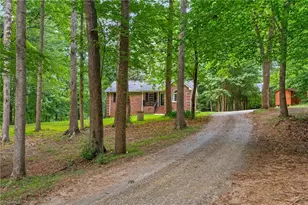 1067 Ross Harris Rd, Asheboro, NC 27205 - Photo 3