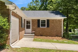 307 Foxcroft Dr, Winston-Salem, NC 27103 - Photo 23