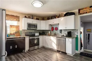 1702 W Front St, Burlington, NC 27215 - Photo 5
