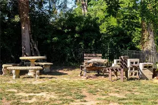 1702 W Front St, Burlington, NC 27215 - Photo 27