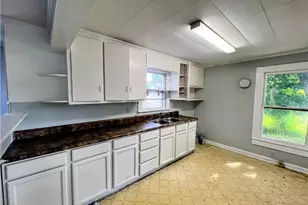 1503 Cloverdale St, High Point, NC 27260 - Photo 7
