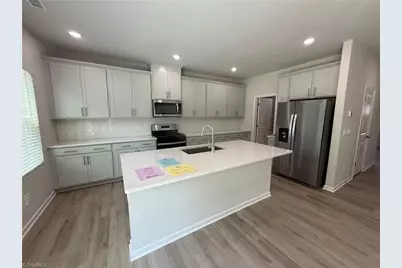 2215 Cherry Creek Road, Graham, NC 27253 - Photo 5