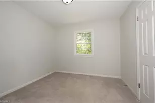 1656 Guilford Dr, Winston-Salem, NC 27127 - Photo 17