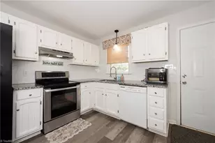 1656 Guilford Dr, Winston-Salem, NC 27127 - Photo 7