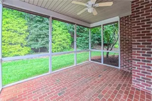 5567 Foxgate Cir, Winston-Salem, NC 27106 - Photo 27
