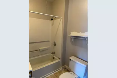 202 W Holt Street, Burlington, NC 27217 - Photo 5