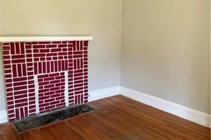 202 W Holt St, Burlington, NC 27217 - Photo 23