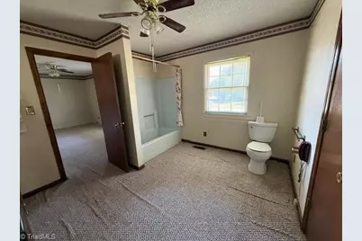 304 Northside Drive, Lexington, NC 27295 - Photo 17