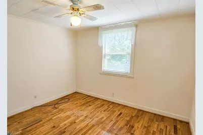 226 E Elm Street, Mount Airy, NC 27030 - Photo 15