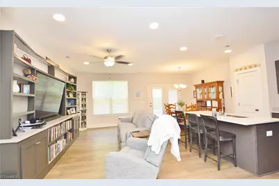 823 Pryor Street, Mebane, NC 27302 - Photo 9
