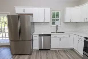 1329 Belleauwood St, Winston-Salem, NC 27107 - Photo 9