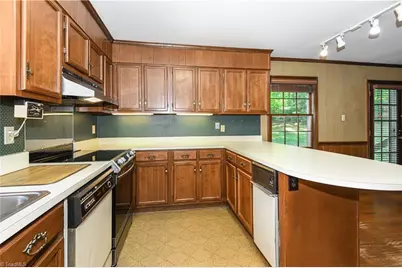 1708 Fox Hollow Road, Greensboro, NC 27410 - Photo 11