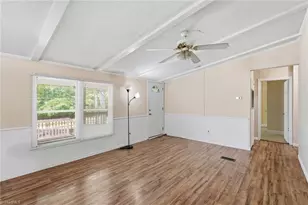 351 Poplar Dr, Lexington, NC 27292 - Photo 7