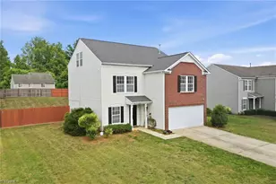410 Walnut Crossing Dr, Whitsett, NC 27377 - Photo 43