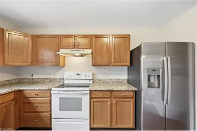 410 Walnut Crossing Drive, Whitsett, NC 27377 - Photo 11