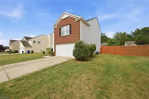 410 Walnut Crossing Dr, Whitsett, NC 27377 - Photo 35