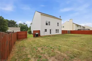 410 Walnut Crossing Dr, Whitsett, NC 27377 - Photo 37