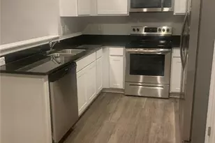 2497 Ashton Park Ln, Burlington, NC 27215 - Photo 3