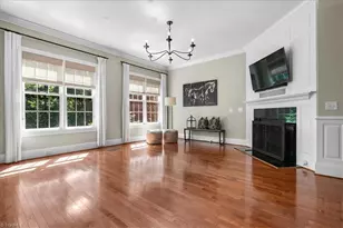 32 Midland Park Ln, Greensboro, NC 27455 - Photo 9