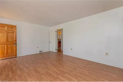 3035 Plantation Road, Winston-Salem, NC 27105 - Photo 17