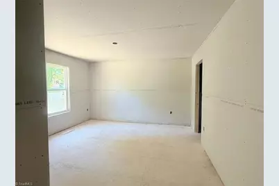 1706 Ball Street, Greensboro, NC 27405 - Photo 11