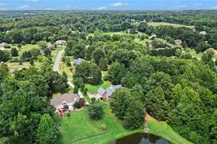 618 Wigeon Dr, Greensboro, NC 27455 - Photo 33