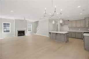 1639 Cross Vlg Ave, Kernersville, NC 28284 - Photo 17