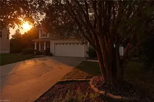 825 Blue Lake Dr, Mebane, NC 27302 - Photo 5