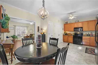 354 Merrimont Drive, Winston-Salem, NC 27106 - Photo 9