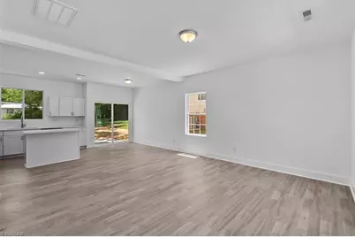 305 Beach Street, High Point, NC 27260 - Photo 5
