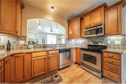 5209 Sunny Brook Court, Clemmons, NC 27012 - Photo 5