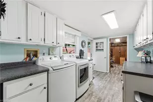 1766 Robinhood Dr, Burlington, NC 27217 - Photo 25