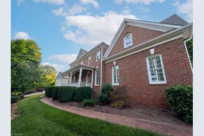 3800 Crosstimbers Drive, Greensboro, NC 27410 - Photo 33