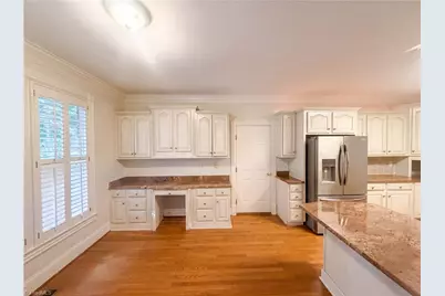 3800 Crosstimbers Drive, Greensboro, NC 27410 - Photo 7