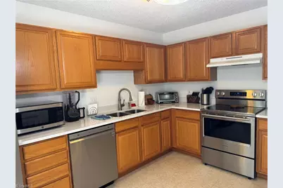 2558 Ambassador Court, High Point, NC 27265 - Photo 11