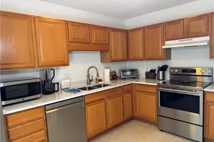 2558 Ambassador Ct, High Point, NC 27265 - Photo 11