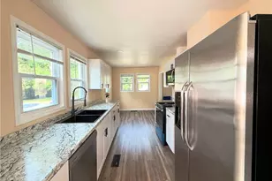 417 North St, Graham, NC 27253 - Photo 15