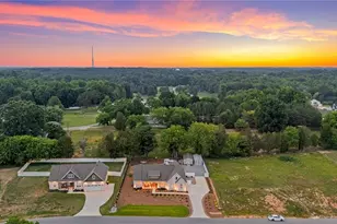 207 Wynnfall Dr, Lexington, NC 27295 - Photo 41