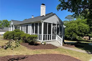 305 Laurel Hill Dr, Burlington, NC 27215 - Photo 3
