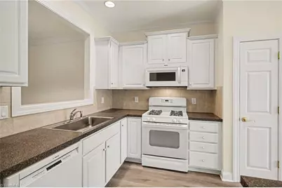 4261 Lumsden Lane, High Point, NC 27265 - Photo 13