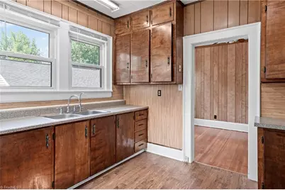 2805 Bon Air Avenue, Winston-Salem, NC 27105 - Photo 15