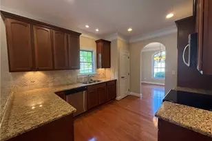 1476 Neville Gardens Ln, Winston-Salem, NC 27103 - Photo 7
