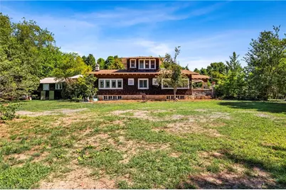 637 Stokesburg Road, Walnut Cove, NC 27052 - Photo 5