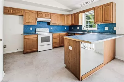 453 Sawyersville Road, Asheboro, NC 27205 - Photo 9