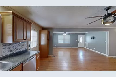 5802 Mendenhall Road, Archdale, NC 27263 - Photo 7