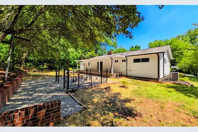 126 Mayfair Drive, Winston-Salem, NC 27105 - Photo 3