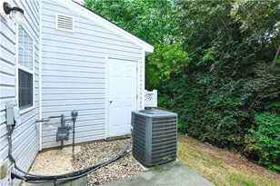 118 Malamute Ln, Greensboro, NC 27407 - Photo 29